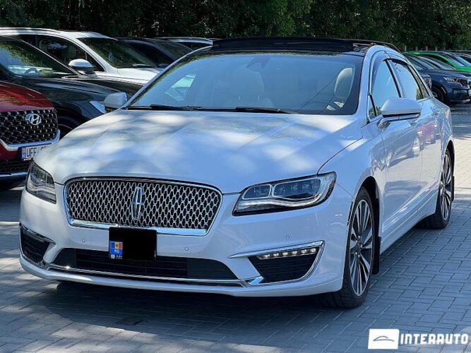 Lincoln MKZ 2017 doar la InterAuto