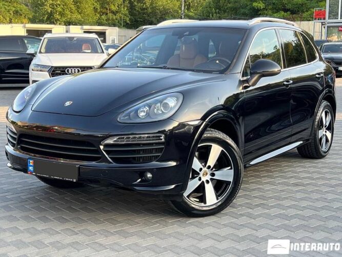 Porsche Cayenne S 2013 doar la InterAuto