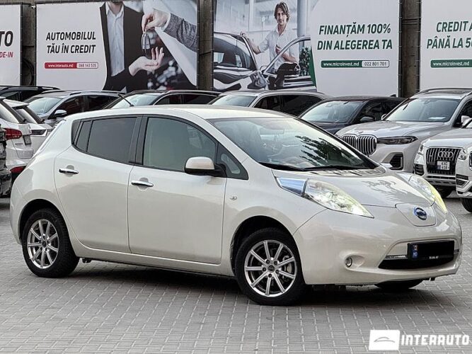 Nissan Leaf 2011 doar la InterAuto