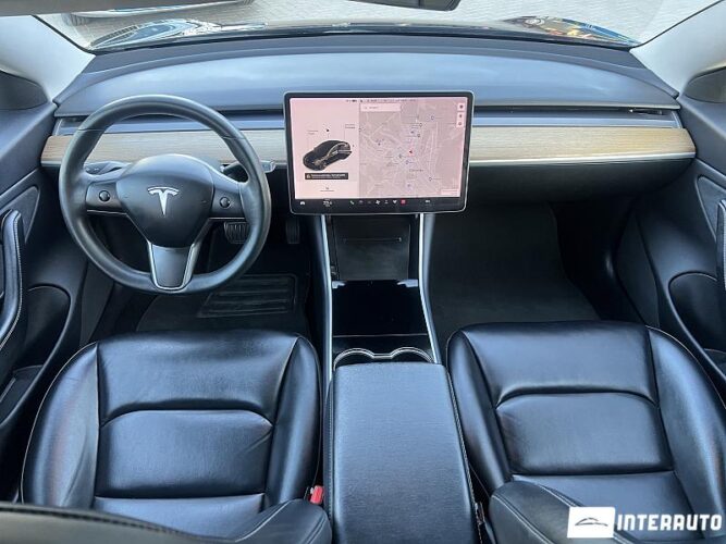 tesla Model 3 2019