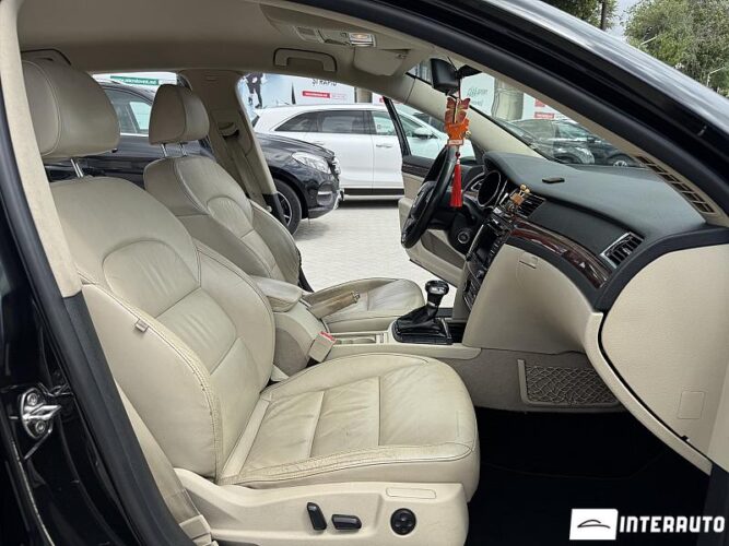 Skoda Superb 47 skoda Superb 2012