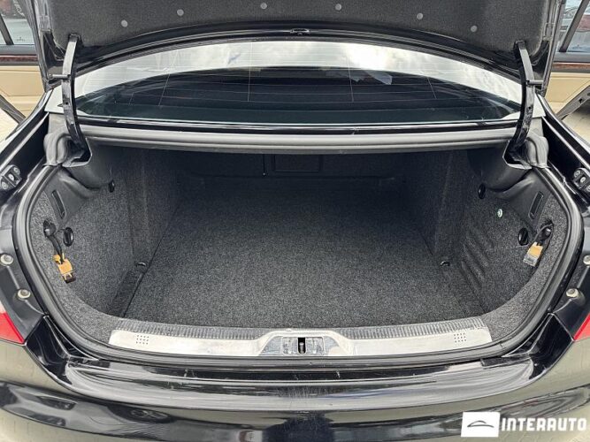 Skoda Superb 53 skoda Superb 2012