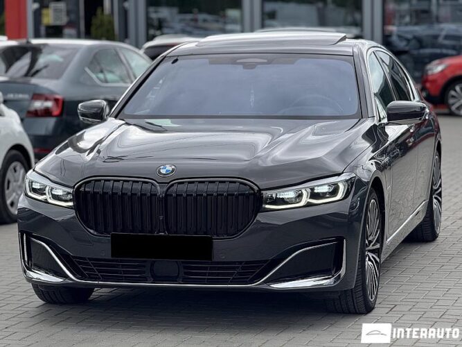 BMW 745e 2020 doar la InterAuto