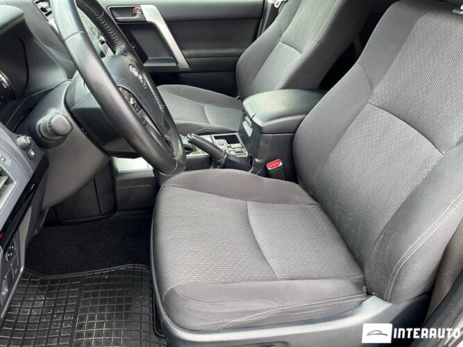 toyota Land Cruiser Prado 2023