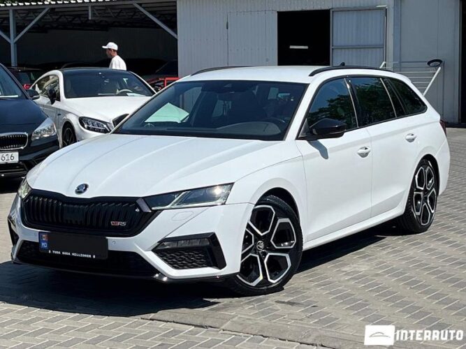 Skoda Octavia RS 2021 doar la InterAuto
