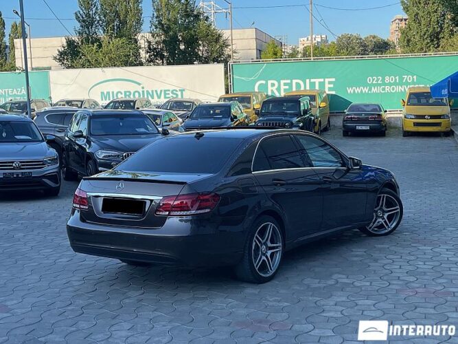 Mercedes E 200 34 mercedes E 200 2013