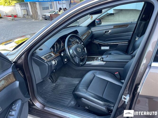 Mercedes E 200 45 mercedes E 200 2013