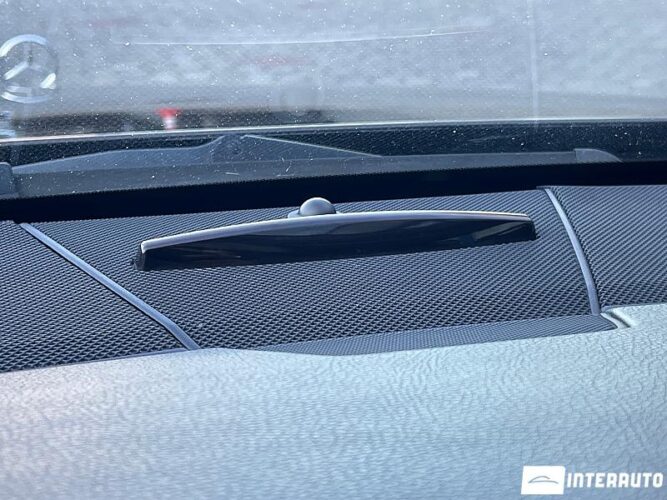 Mercedes E 200 41 mercedes E 200 2013