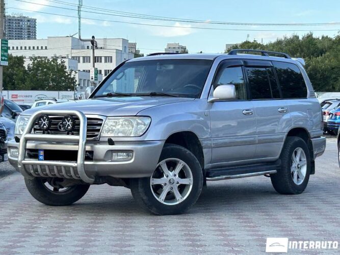 Toyota Land Cruiser 2003 doar la InterAuto