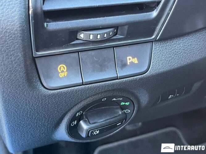 Skoda Fabia 42 skoda Fabia 2015