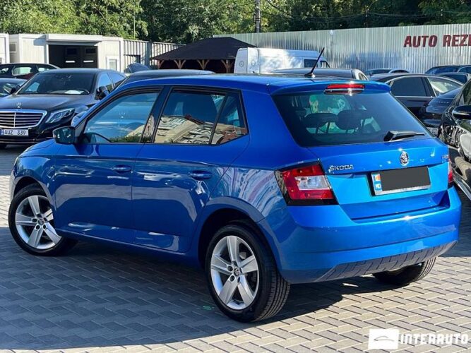 Skoda Fabia 30 skoda Fabia 2015