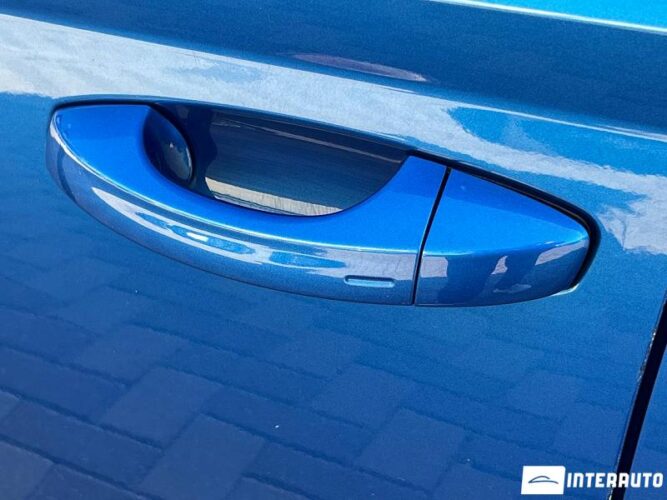 Skoda Fabia 33 skoda Fabia 2015