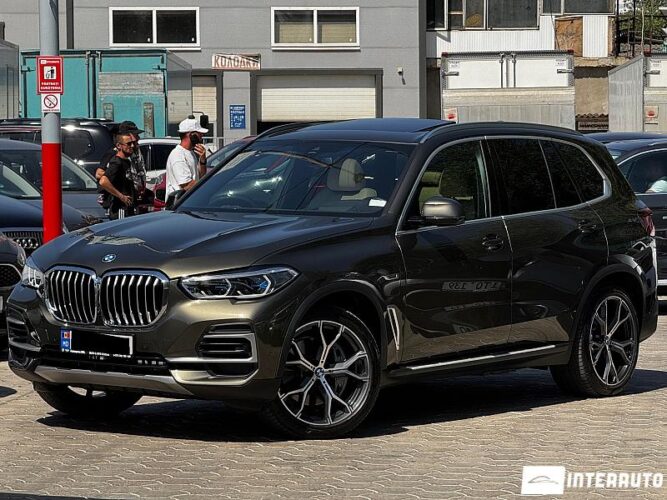 BMW X5 4.5e 2021 doar la InterAuto