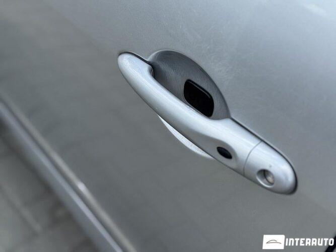 Renault Scenic 37 renault Scenic 2012