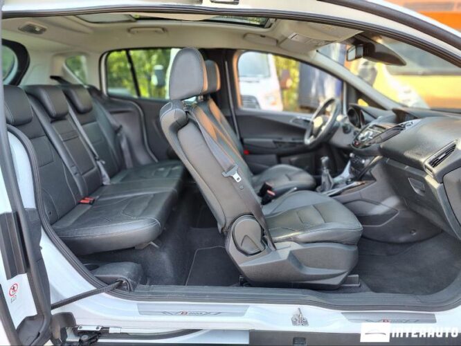 Ford B-MAX 39 ford B-MAX 2012