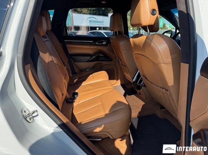 porsche Cayenne 2013