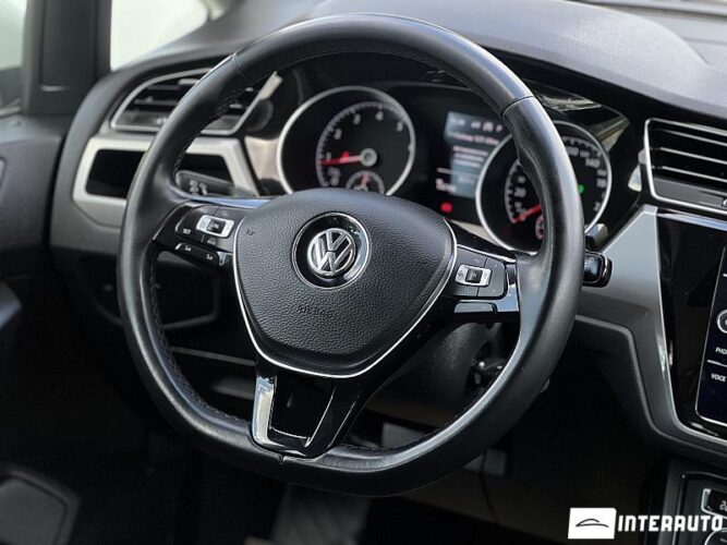 Volkswagen Touran 38 volkswagen Touran 2018