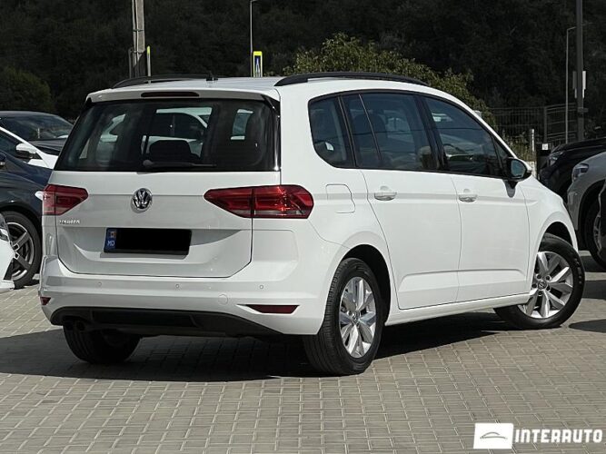 Volkswagen Touran 34 volkswagen Touran 2018