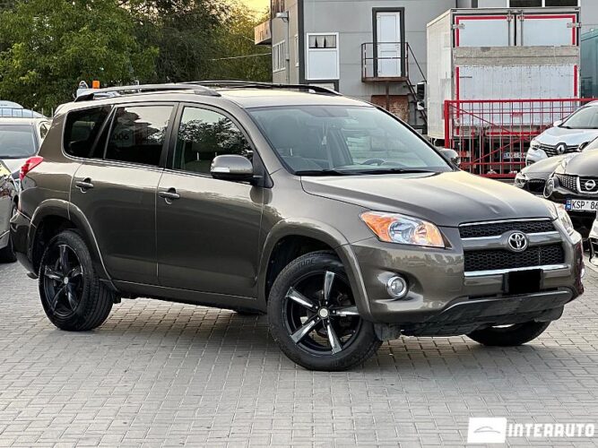 Toyota Rav-4 2009 doar la InterAuto