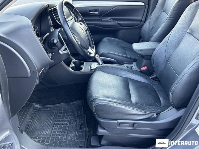 mitsubishi Outlander 2013