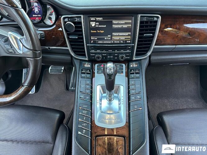 Porsche Panamera 4S 47 porsche Panamera 4S 2013