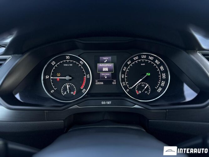 Skoda Superb 44 skoda Superb 2015