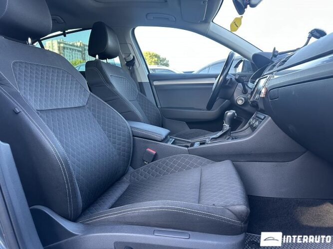 Skoda Superb 49 skoda Superb 2015