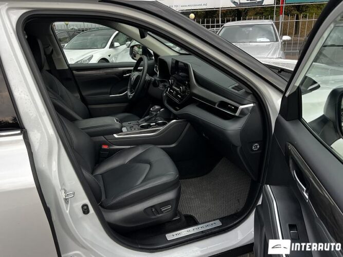 toyota Highlander 2024