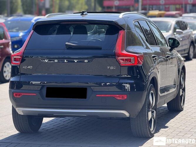 volvo XC 40 2019