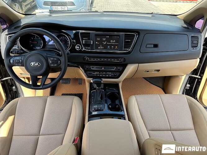 kia Carnival 2016