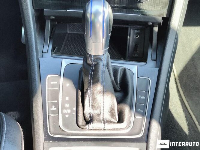 volkswagen Golf GTE 2015