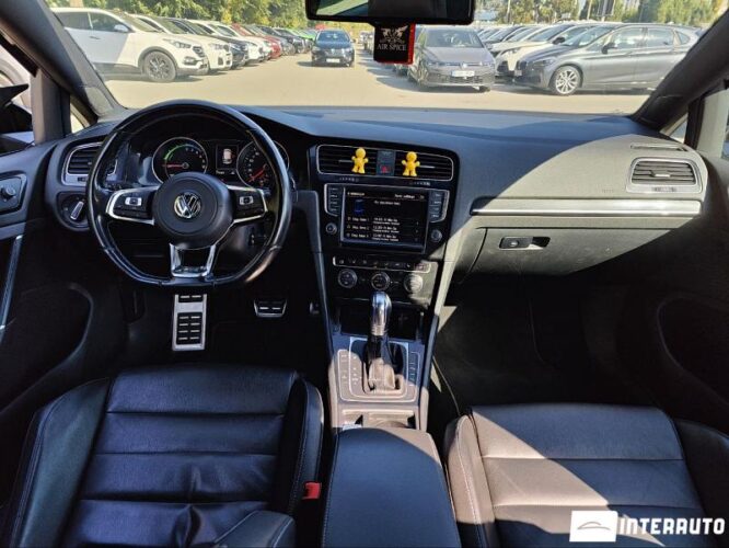 volkswagen Golf GTE 2015