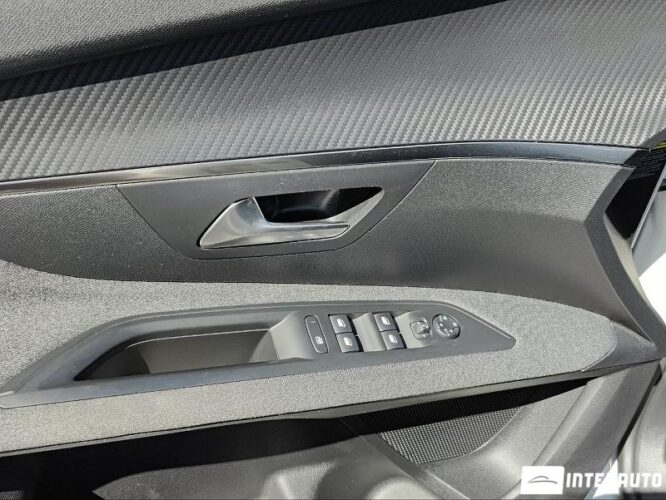 Peugeot 3008 37 peugeot 3008 2020