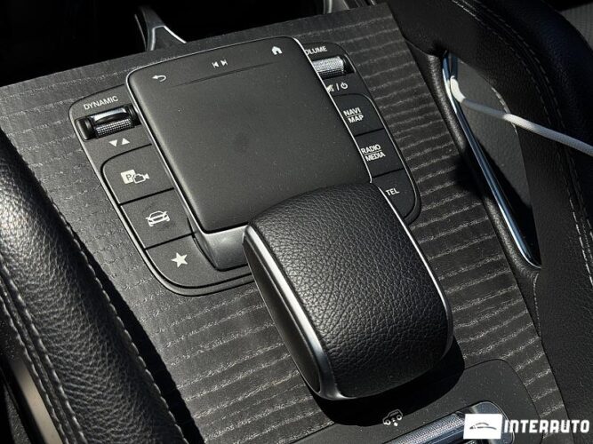 Mercedes GLE 350de 51 mercedes GLE 350de 2021