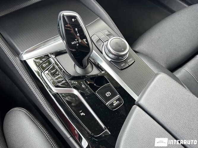 BMW 520 42 bmw 520 2022