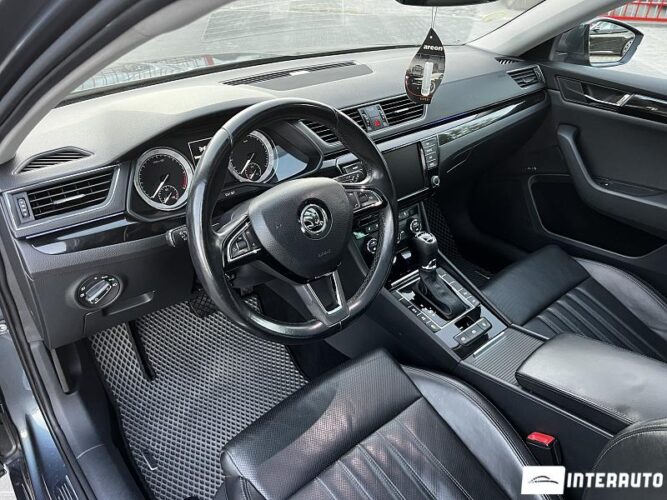 Skoda Superb 36 skoda Superb 2017
