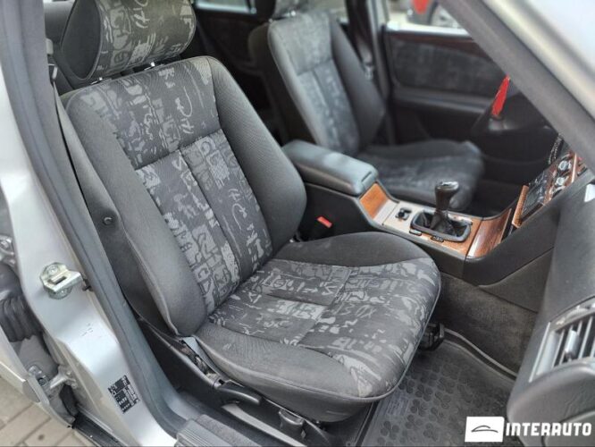 Mercedes E 200 33 mercedes E 200 1997