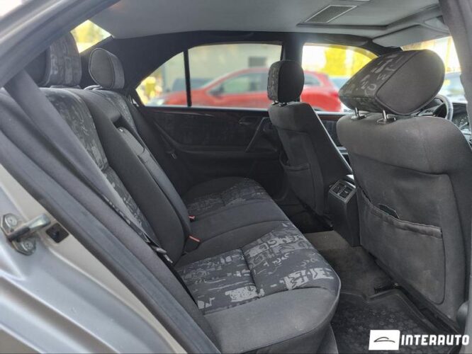 Mercedes E 200 35 mercedes E 200 1997