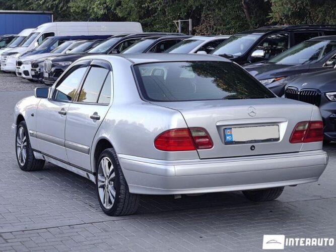 Mercedes E 200 28 mercedes E 200 1997