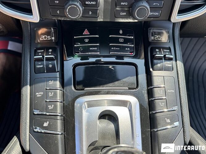 Porsche Cayenne 45 porsche Cayenne 2012