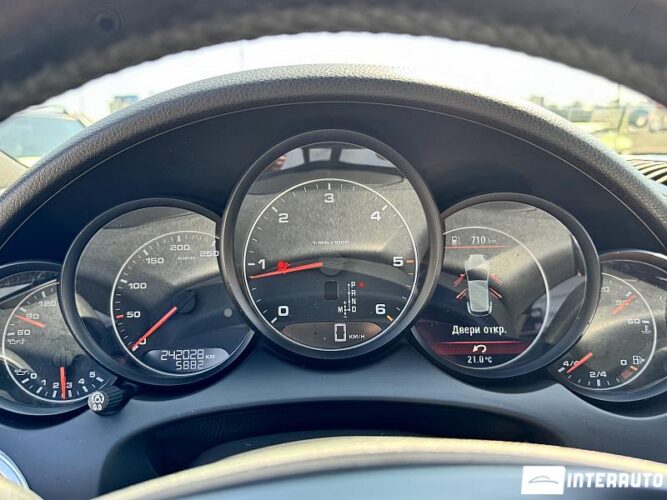 Porsche Cayenne 42 porsche Cayenne 2012