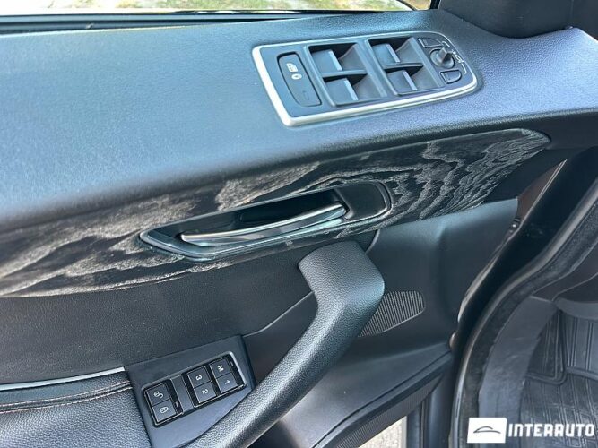 Jaguar F-Pace 37 jaguar F-Pace 2017