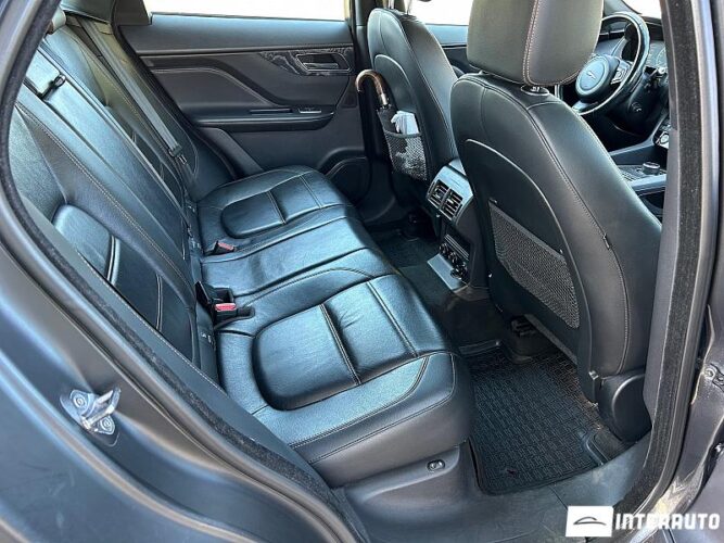 Jaguar F-Pace 48 jaguar F-Pace 2017