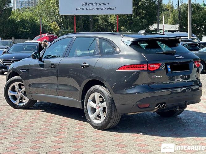 Jaguar F-Pace 32 jaguar F-Pace 2017