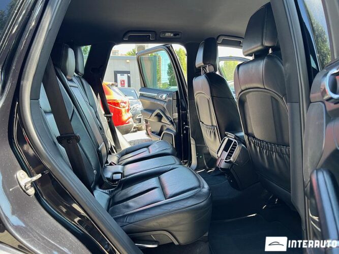 porsche Cayenne 2012