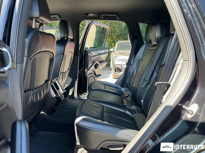 porsche Cayenne 2012