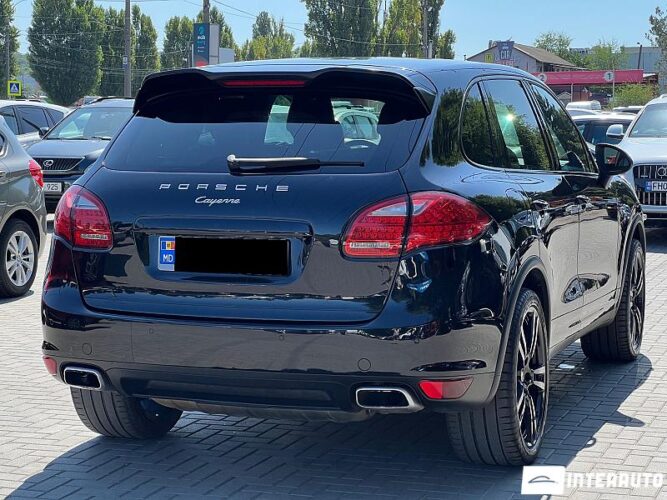 porsche Cayenne 2012