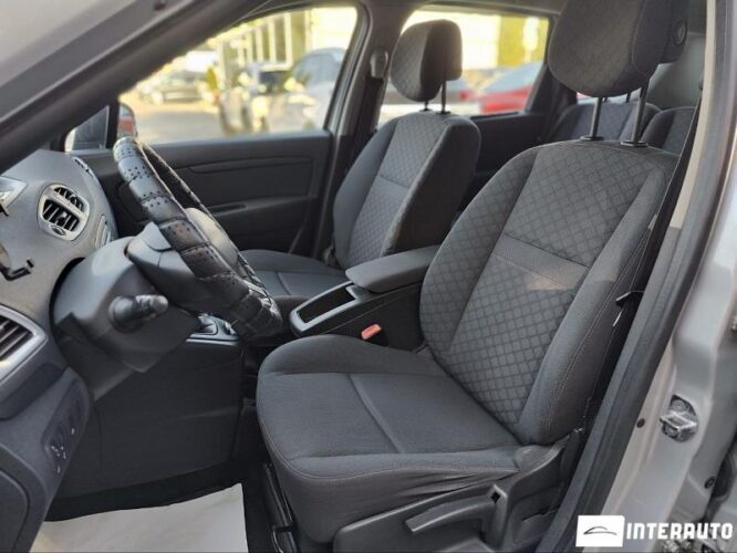 renault Grand Scenic 2009