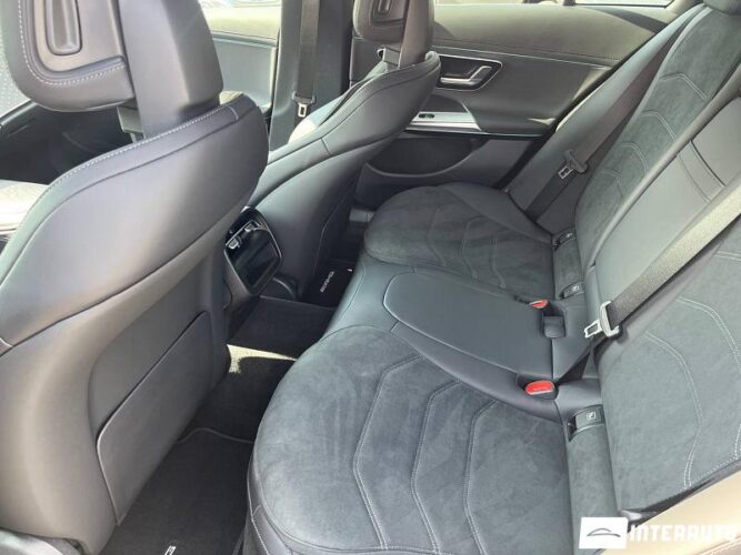 mercedes E 300e 2024