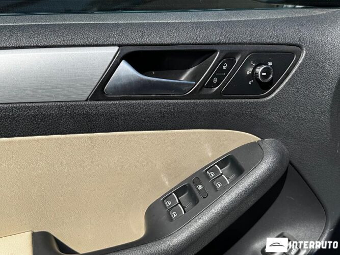 volkswagen Jetta 2013